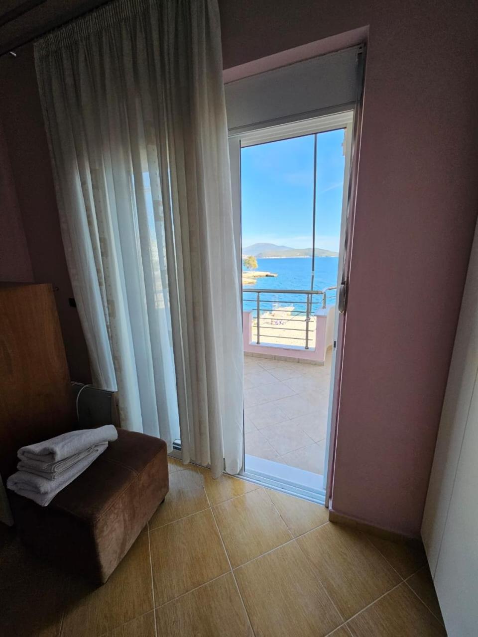 Leon Sea View Apartment Saranda Zewnętrze zdjęcie